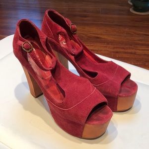 Raspberry Suede Platform Sandals ✨